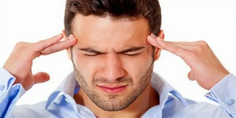 الم الراس صداع التوتر وألم الرأس مع شد الرقبة