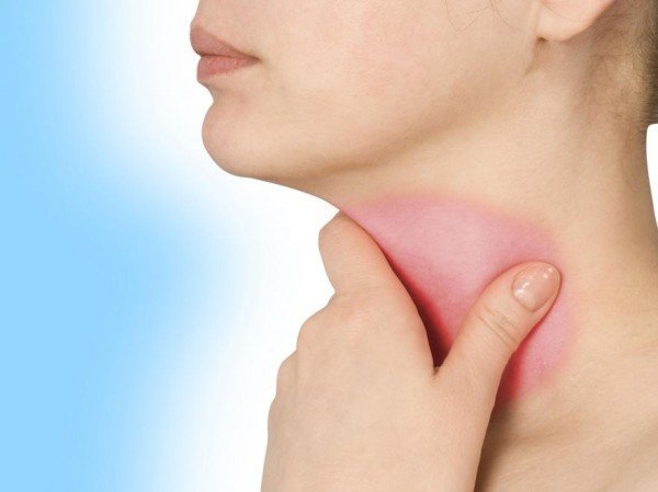 أسباب إلتهاب الحلق وطرق العلاج والوقاية