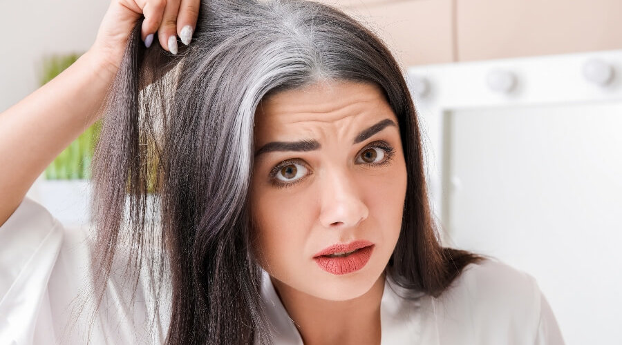 أسباب الشيب المبكر